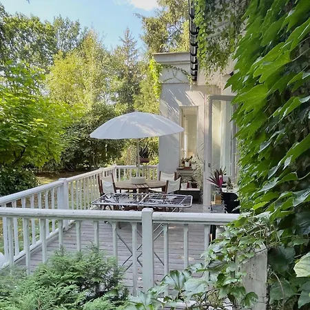 Zabytkowy Dom W Podkowie Lesnej *