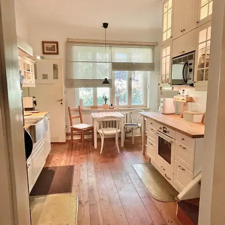 Zabytkowy Dom W Podkowie Lesnej